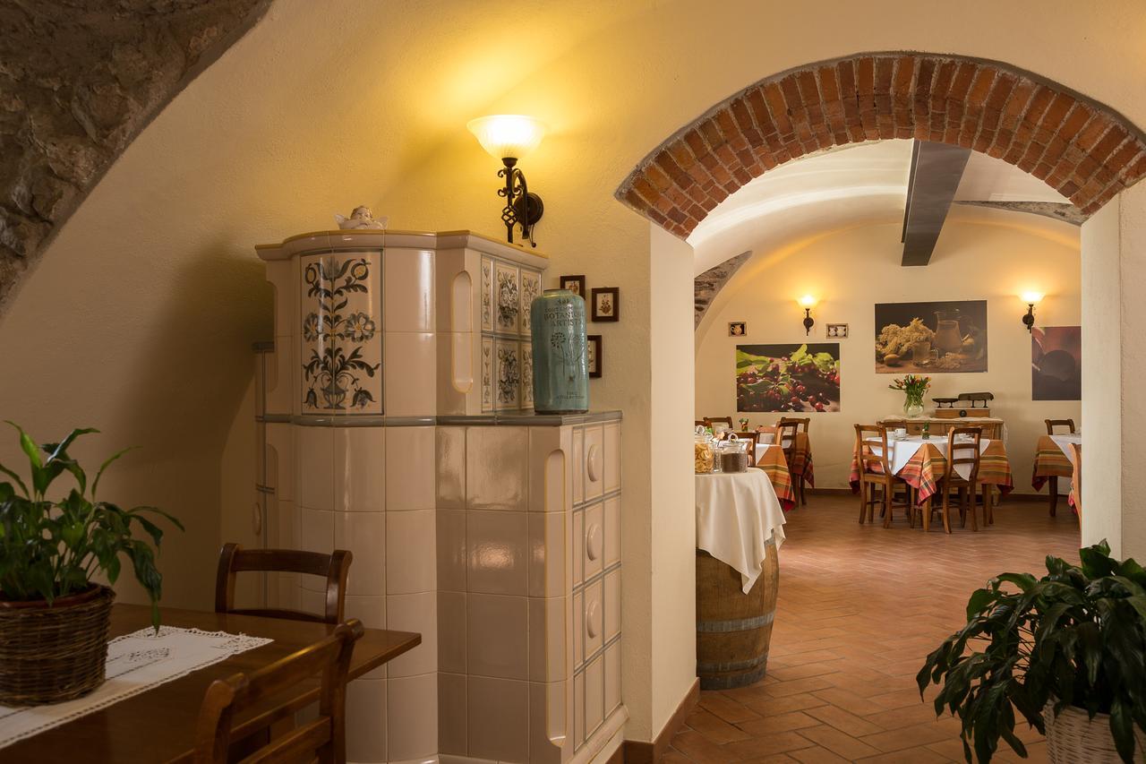 Agriturismo Al Picchio Villa Ala Ngoại thất bức ảnh