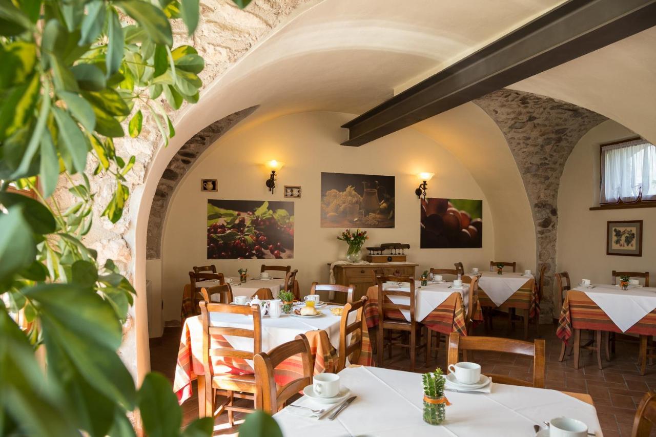 Agriturismo Al Picchio Villa Ala Ngoại thất bức ảnh